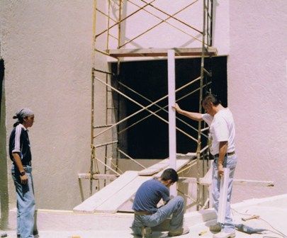 TAMBIEN FABRICAMOS SOLARIUMS EN ALUMINIO Y CRISTAL